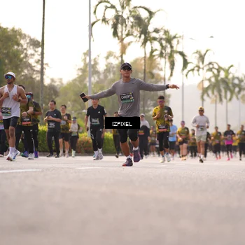 Runner Photo 6517497