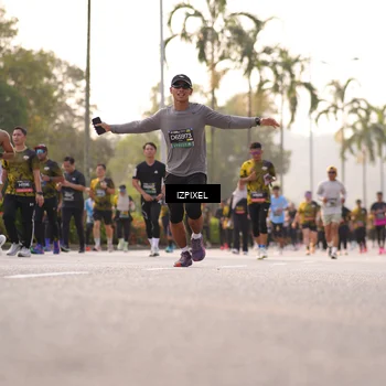Runner Photo 6517539