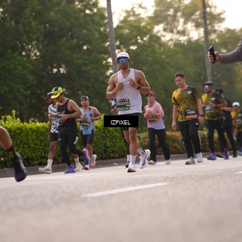 Runner Photo 6517543