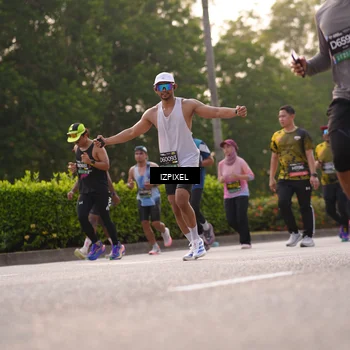 Runner Photo 6517570