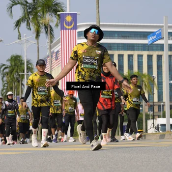 Runner Photo 6517578