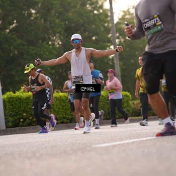 Runner Photo 6517590