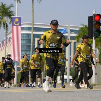 Runner Photo 6517599