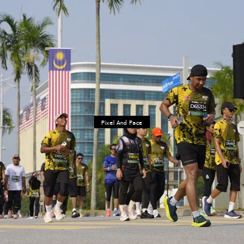 Runner Photo 6517609