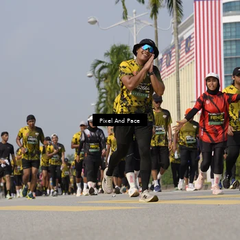 Runner Photo 6517615