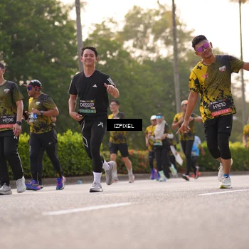 Runner Photo 6517619