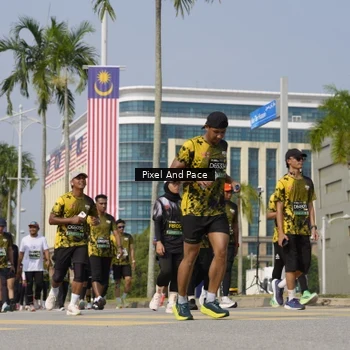 Runner Photo 6517634