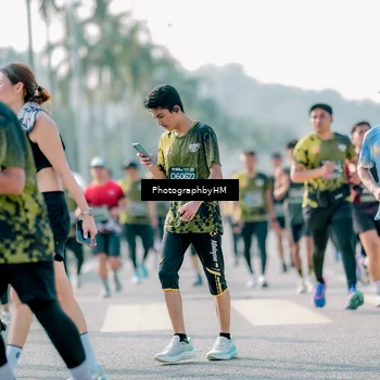 Runner Photo 6517649