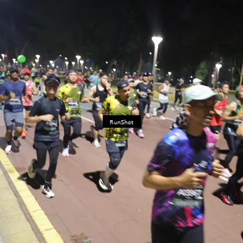 Runner Photo 6517655