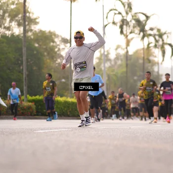 Runner Photo 6517676