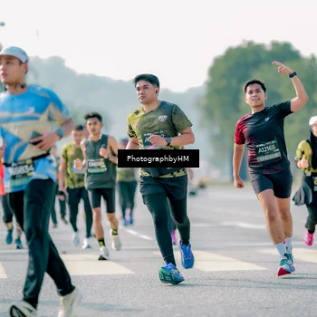 Runner Photo 6517684