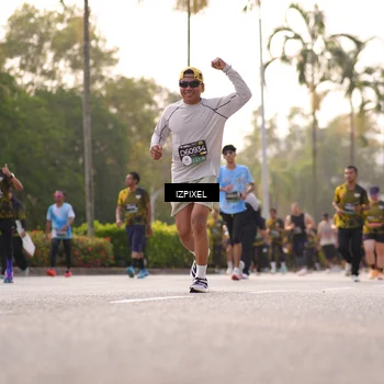 Runner Photo 6517690
