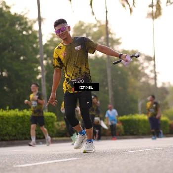 Runner Photo 6517691