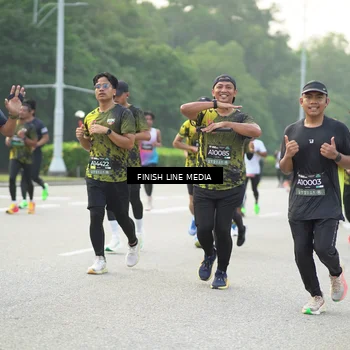 Runner Photo 6517695