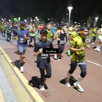 Runner Photo 6517733