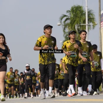 Runner Photo 6517746