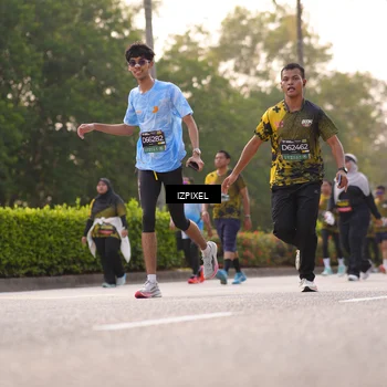 Runner Photo 6517773