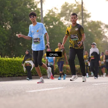 Runner Photo 6517803