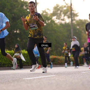 Runner Photo 6517824