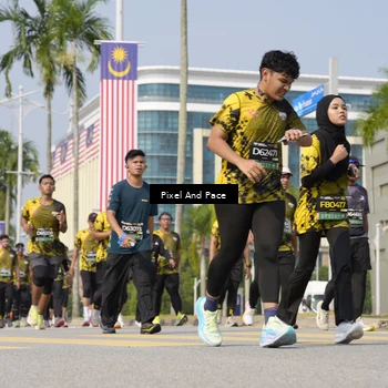 Runner Photo 6517828