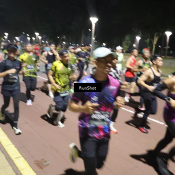 Runner Photo 6517841