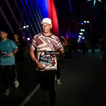 Runner Photo 6517843