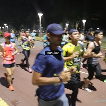 Runner Photo 6517844