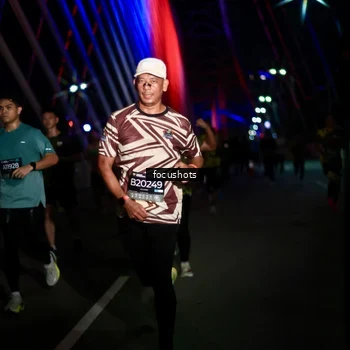 Runner Photo 6517851