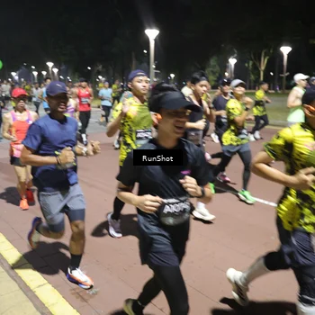 Runner Photo 6517859
