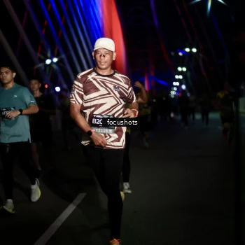 Runner Photo 6517877