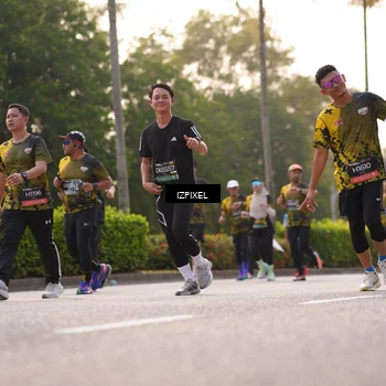 Runner Photo 6517893