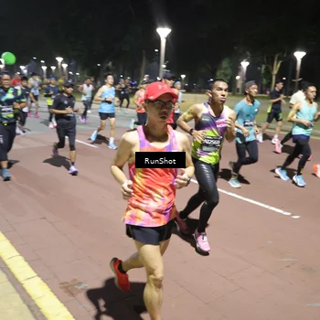 Runner Photo 6517910