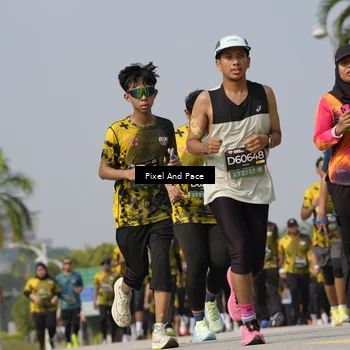 Runner Photo 6517934