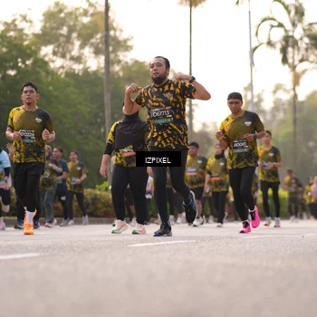 Runner Photo 6517999
