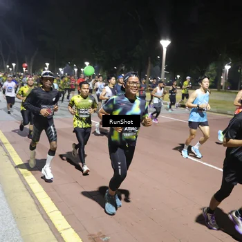 Runner Photo 6518013