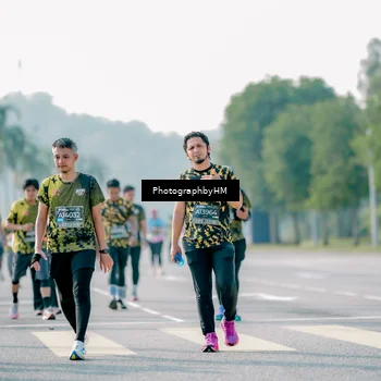 Runner Photo 6518036