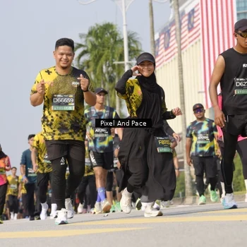 Runner Photo 6518045