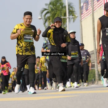 Runner Photo 6518055