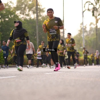 Runner Photo 6518062