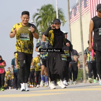 Runner Photo 6518064