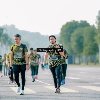 Runner Photo 6518069