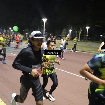 Runner Photo 6518084