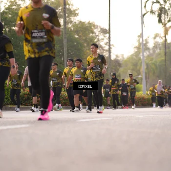 Runner Photo 6518096