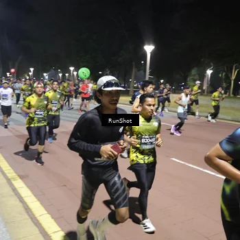 Runner Photo 6518115