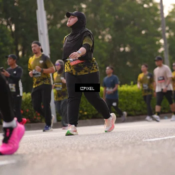 Runner Photo 6518137