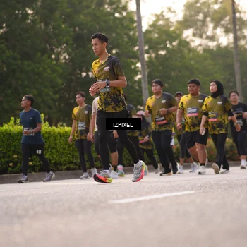 Runner Photo 6518154