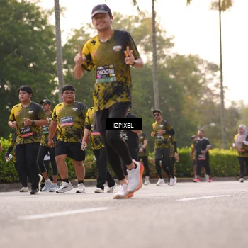Runner Photo 6518156