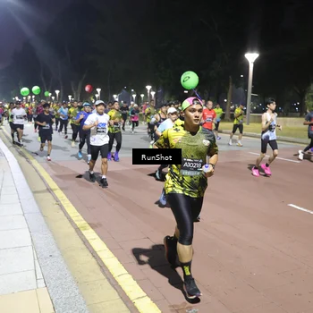 Runner Photo 6518160