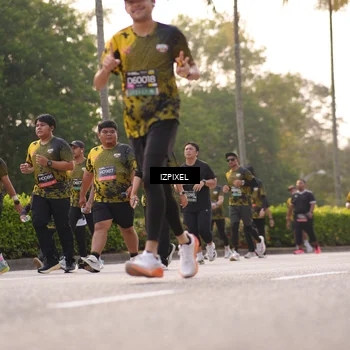 Runner Photo 6518168
