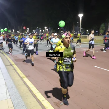 Runner Photo 6518172